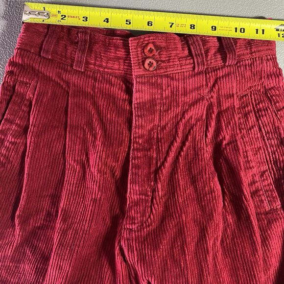 CASUAL CORNER Shorts Vintage High Waist Pleated Bermuda Retro Mom Womens 2 Red - Picture 5 of 7